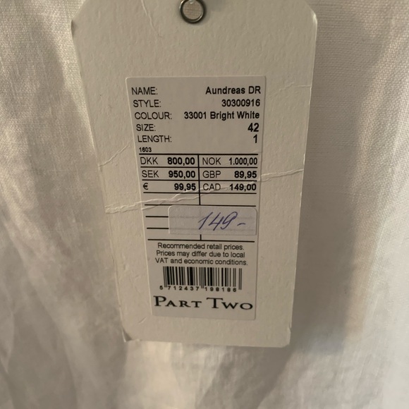 Classic White Linen Short Sleeve Mini Dress - Picture 5 of 5